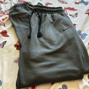 Nike Therma-Fit Fleece Sweats
